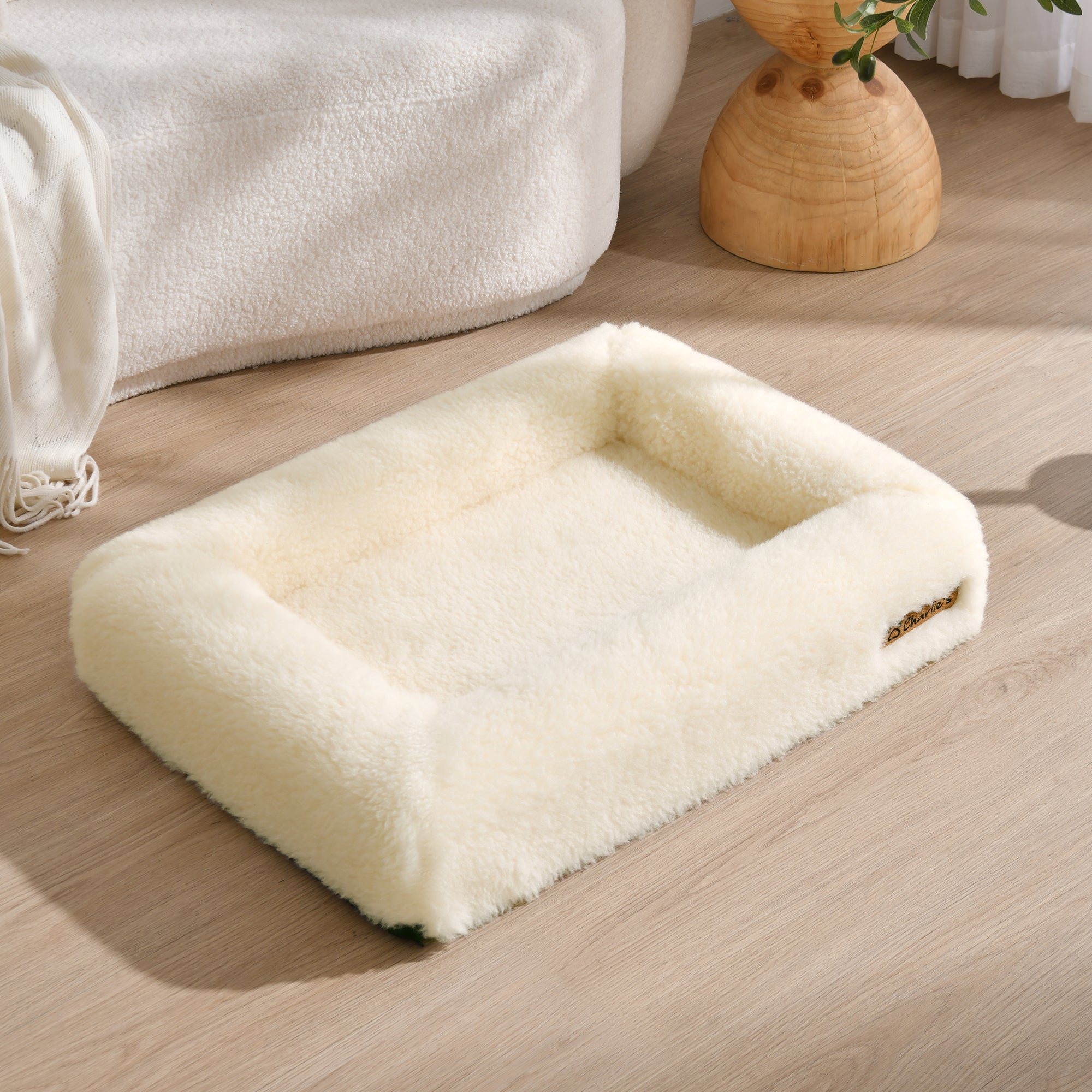 Dolly Australian Wool Orthopedic Dog Bed - Image 4